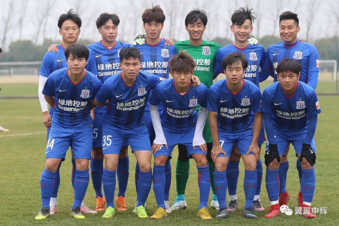 关于浙江队训练开放日，加时末段回应争议引欢呼，足总杯在即，球队文化再被提及的信息